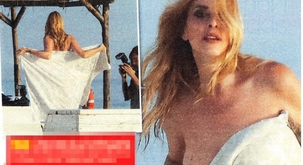 Stefania Orlando, sexy incidente: topless involontario in spiaggia poco prima del matrimonio