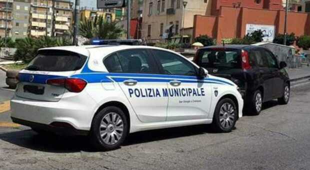 Polizia municipale a San Giorgio a Cremano