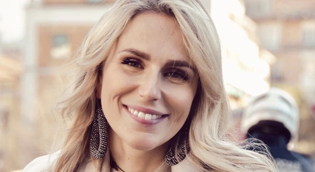 "Terni summer festival" al camposcuola, arrivano i big della musica: ci sarà anche Elisa L'assessora Proietti: «Così il centro rinasce» "Terni summer festival" al camposcuola, arrivano i big della musica: ci sarà anche Elisa L'assessora Proietti: «Così il centro rinasce»