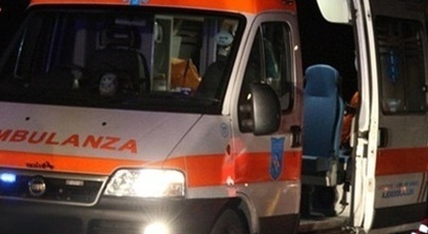 Ancona, in auto con i familiari accusa un malore e muore davanti al casello dell'A14