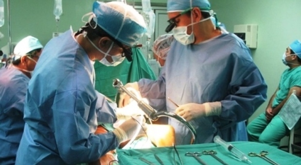 Si presentano 82 candidati per 7 posti da chirurgo negli ospedali della Marca