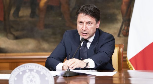 Coronavirus, Palazzo Chigi: «Fake news Mes rischiavano di dividere l'Italia». Ira Lega e Meloni