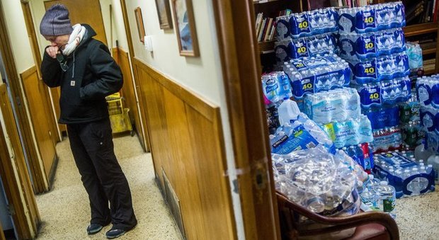 Michigan, acqua potabile contaminata col piombo: Obama dichiara lo stato di emergenza