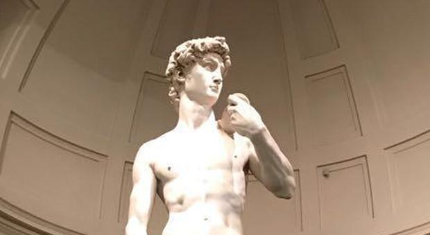 David di Michelangelo, lo scultore scolpì la giugulare 100 anni prima della descrizione del sistema circolatorio