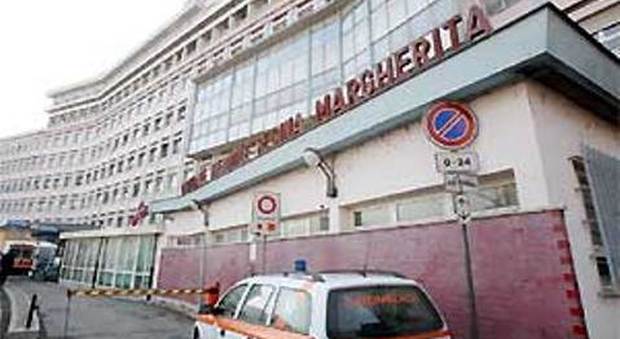 Torino: bimba di 6 mesi morta con la testa incastrata nel letto. Denunciata la nonna