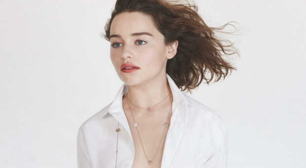 Emilia Clarke volto della linea di gioielli firmati Dior