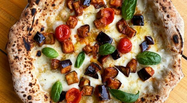 La pizza napoletana verace sbarca a Cremona: apre Vasinikò