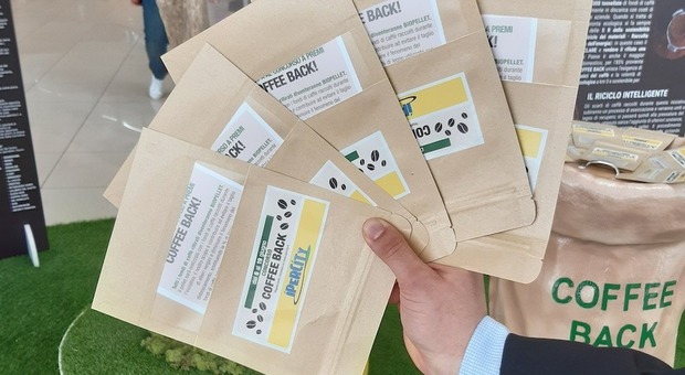 L'iniziativa dell'Ipercity che trasforma i fondi del caffè in pellet