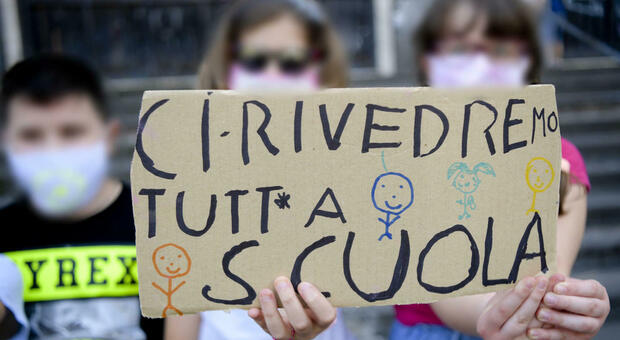 Evasione scolastica, in Campania 3.757 casi segnalati alla Procura