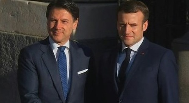 Conte e Macron firmano il patto di Napoli: Mediterraneo, Africa e cantieri navali