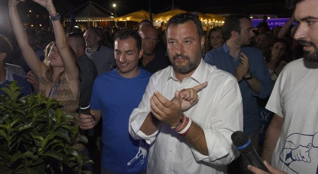 immagine Salvini: «Questa sera potrei mandare a quel paese Di Battista»
