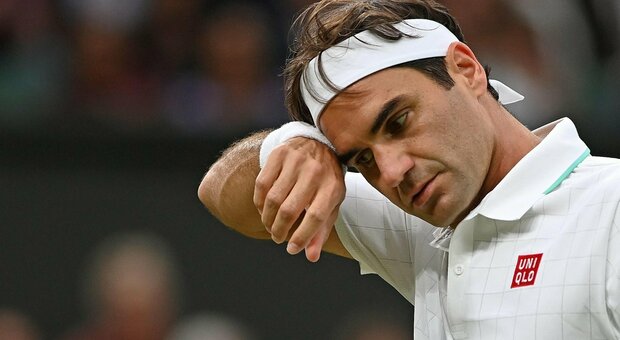 Federer come sta dopo l'operazione: «Non riesco ancora a correre. Rientro? Vediamo tra 2-3 settimane»