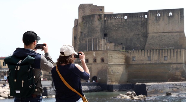 Edifici storici a Napoli: da Castel dell'Ovo all'ex Opg, accordo con il Demanio per la manutenzione