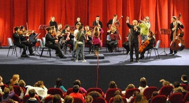 Incontri musicali per le scuole della Nuova Orchestra Scarlatti al Teatro Mediterraneo di Napoli