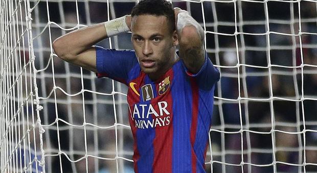 Barcellona, bufera su Neymar: chiesti due anni di carcere