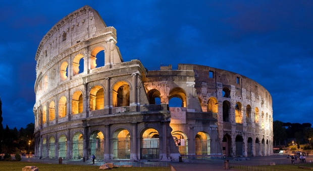 "Vedo la maestra del Colosseo": con Venditti nella città eterna