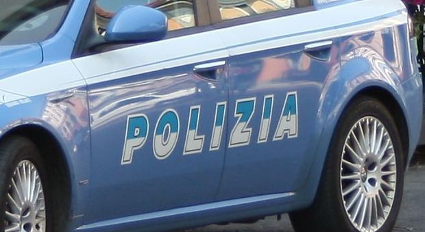 Benevento, prostituta uccisa con cinque colpi: la polizia ascolta gli amici