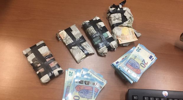 Cassino, Sorpresi in auto con soldi falsi: quattro arrestati