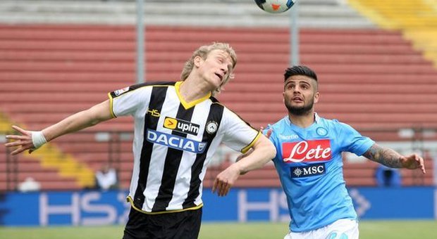 Napoli, festival degli errori e arriva l'ennesimo pareggio: con l'Udinese finisce 1-1