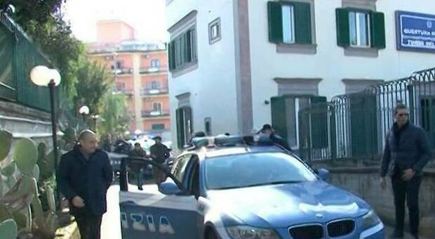 Torre del Greco, «pacco» da mille euro ad anziani: preso dopo 6 mesi di indagini