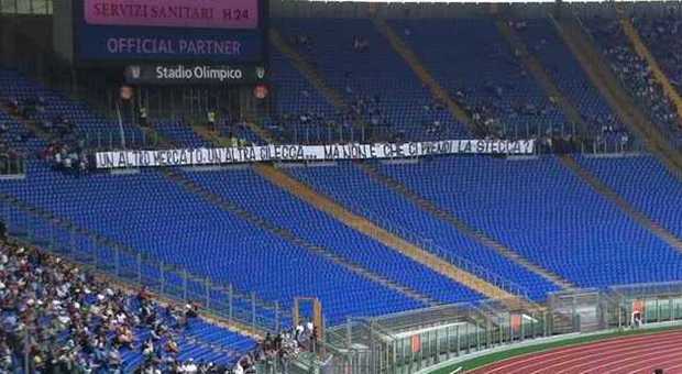 Lazio, ora si contesta a curva vuota I tifosi della Nord cambiano strategia