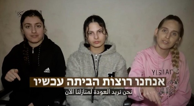 Daniella è tra gli ostaggi di Hamas, il fidanzato chiede la sua mano ai genitori: «Quando sarà libera la sposerò»