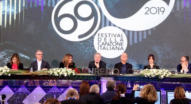 Sanremo 2019, Baglioni: «Non rifarei 24 artisti in gara»