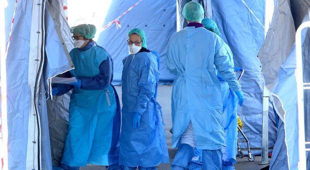 Coronavirus, l'Usl trevigiana cerca disperatamente medici, infermieri e operatori: ma tanti rifiutano il posto