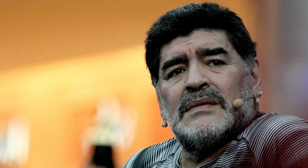 Il manager: «Maradona verrà gratis al Plebiscito, pagato da altri eventi»