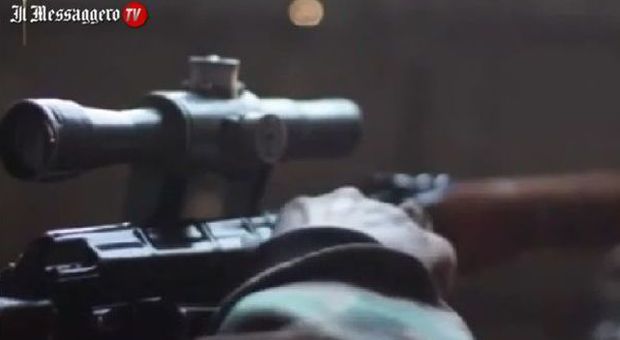 Isis risponde ad American Sniper: sul web il video del loro cecchino in azione
