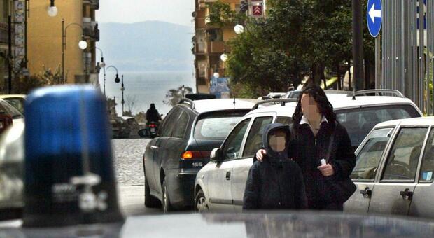 Napoli, arresto a Ponticelli oggi: picchiarono un pusher che rifiutò di spacciare per il clan