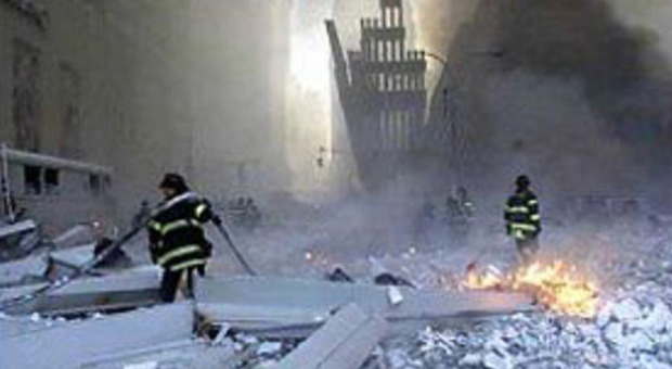 New York, falsi invalidi dell'11 settembre: 100 arresti tra agenti e pompieri