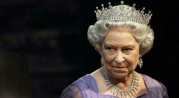 Regina Elisabetta II, la Royal più cliccata sul web