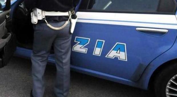 Pensionato 93enne rapinato e ucciso in casa: fermati due sospettati italiani