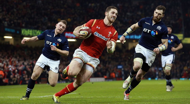 Rugby, Francia di misura sull'Irlanda, Galles resiste alla rimonta della Scozia