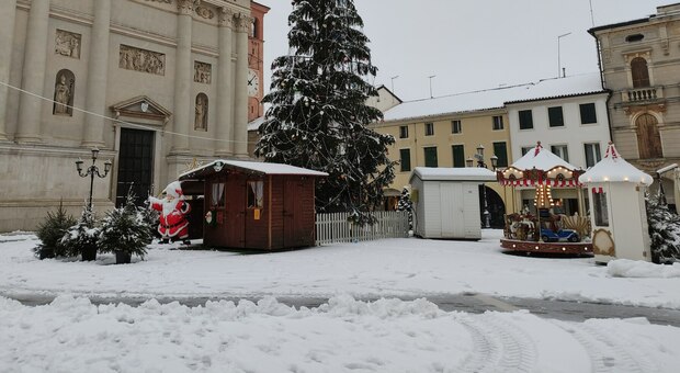 Veneto e Friuli Vg si risvegliano imbiancati: neve a Cittadella