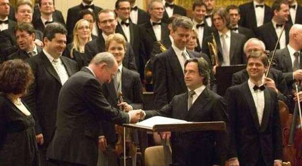 Muti guida i Wiener Philharmoniker premiati con il Nobel della musica