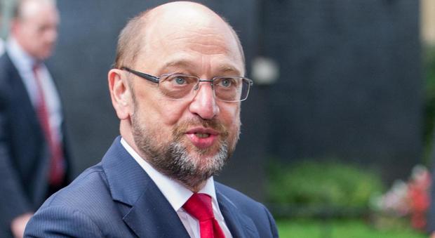 Germania, plebiscito Spd per Schulz: "Pronto a sfidare la Merkel"