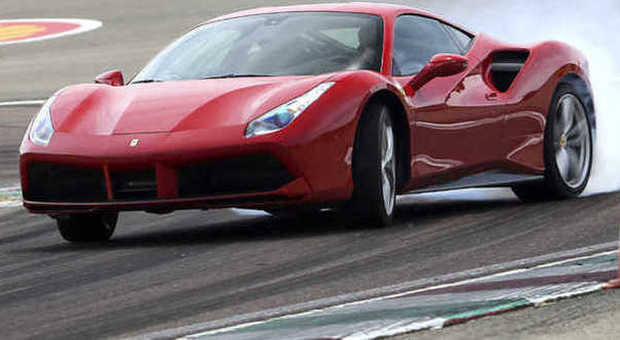 La Ferrari 488 GTB sulla pista amica di Fiorano