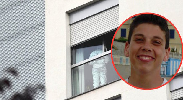 Elia, 17 anni, cade dal sesto piano e muore in hotel a Milano