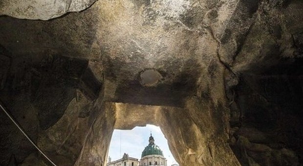I segreti della Napoli sotterranea nel libro di Piedimonte con foto di Siano
