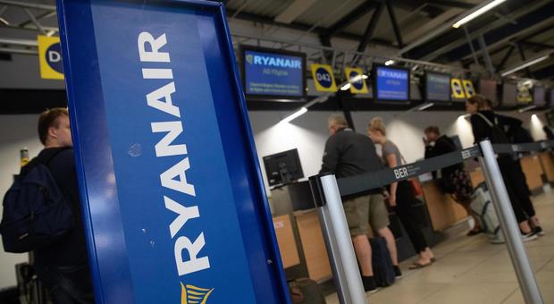 Ryanair, «prezzi ingannevoli sul sito internet». Altro esposto ad Antitrust e Polizia postale