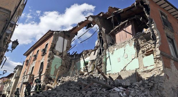 Terremoto, morto a Pescara 23enne travolto dalle macerie ad Amatrice