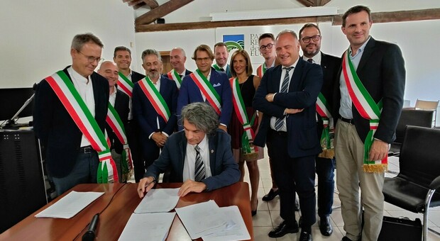 La firma della candidatura Unesco per l'Ente Parco Colli