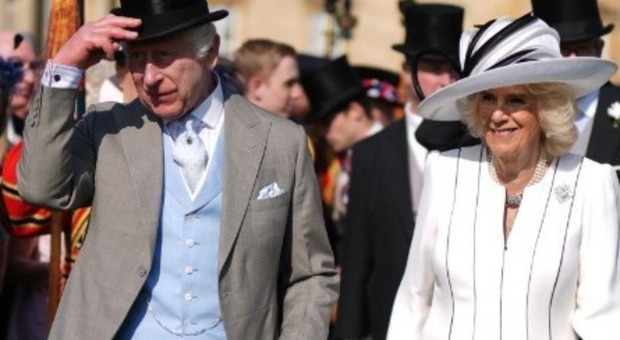 Buckingham Palace apre le porte con i Garden parties: re Carlo offre tè del pomeriggio