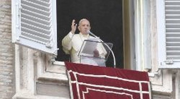 Papa Francesco addolorato per le statistiche sulla povertà in Italia