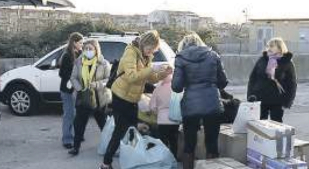 Due pullman carichi alla volta dell'Ucraina Al ritorno 110 rifugiati