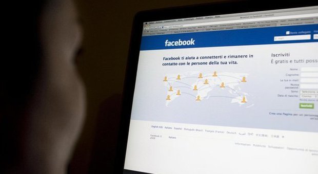 Gran Bretagna, nasce la brigata Facebook: un'unità dell'esercito “combatterà” sui social