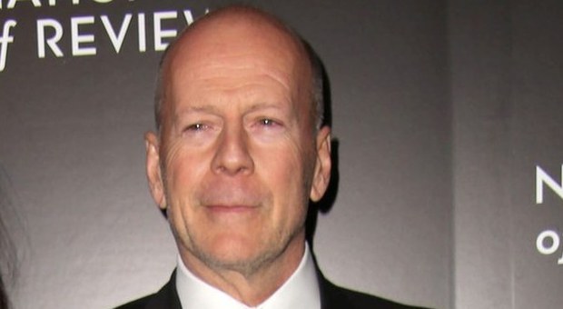 Bruce Willis compie 60 anni: "Non mollo, ci metto ​solo più tempo a riprendermi dalle botte"