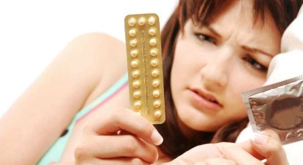 Sesso, le donne italiane bocciate in materia di contraccezione. «Dal fai da te alla fortuna»